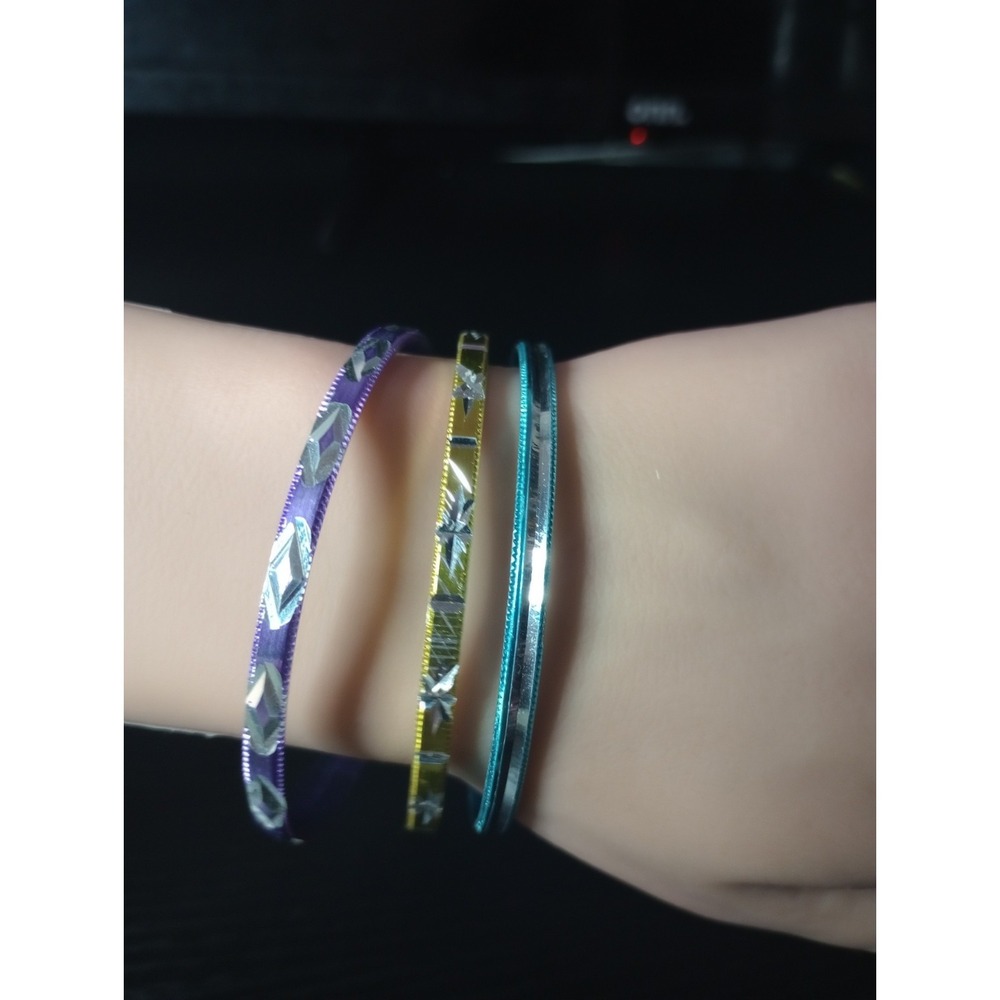Set of 3 Colorful Thin Metal Bangle Bracelets Purple Blue Yellow Diamond Cut